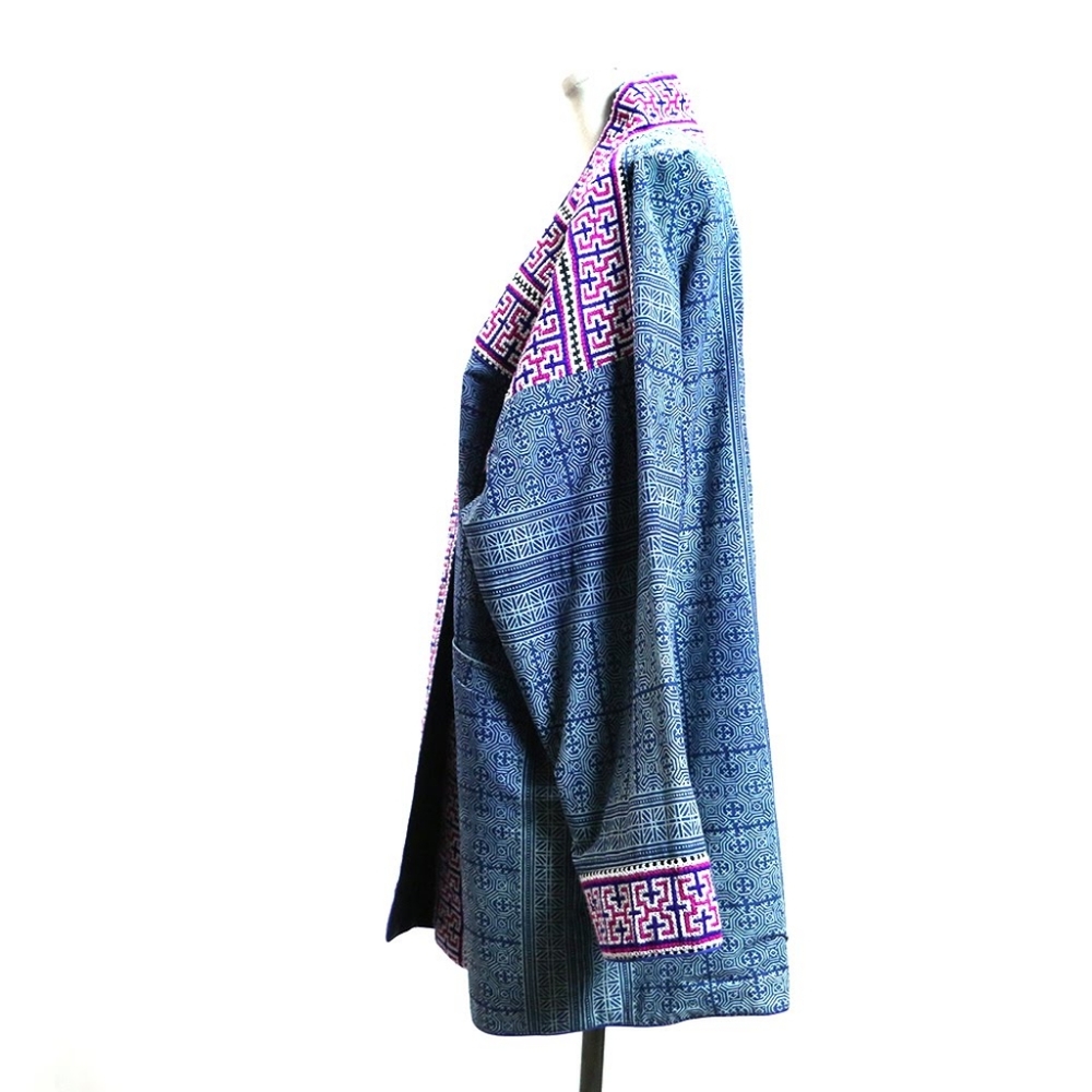 Native Reversible Coat With Front Pockets - image 2